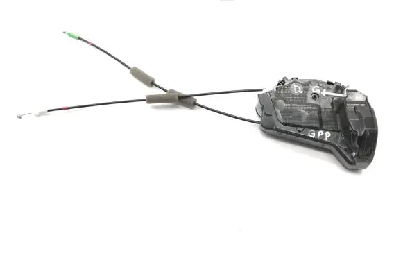 Toyota Yaris Cross Rear door lock