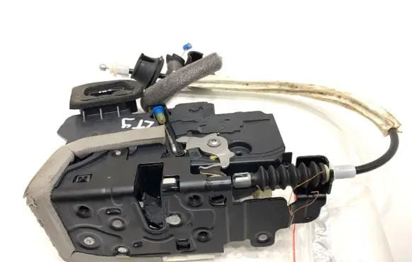 Audi A7 S7 4K8 Rear door lock 4K0839015R