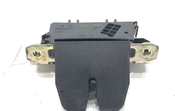 Opel Zafira B Tailgate exterior lock 13117285