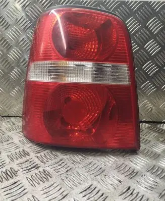 Volkswagen Touran I Rear/tail lights