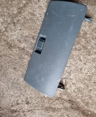 Renault Espace I Glovebox shock absorber 