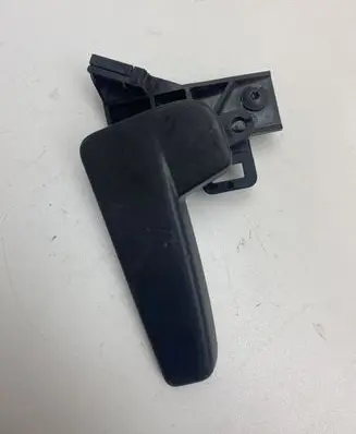 Volkswagen Cross Polo Engine bonnet (hood) release handle 517823633B