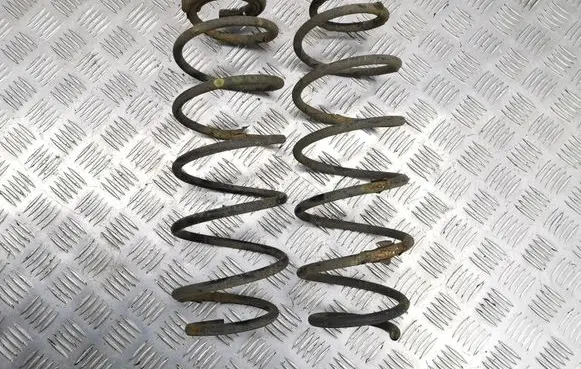 Alfa Romeo Giulietta Rear coil spring