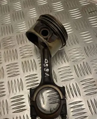 Volvo 850 Piston with connecting rod