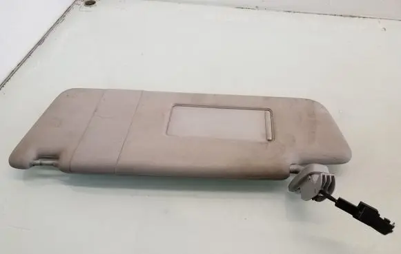 Volkswagen Touran I Sun visor