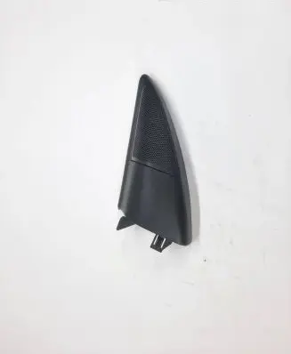 Land Rover Discovery 4 - LR4 Front door card panel trim AH2217701AC