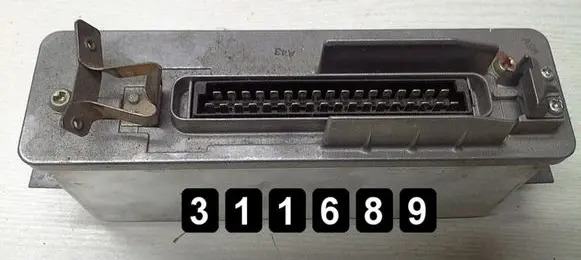 BMW 7 E32 Engine control unit/module 0265100049