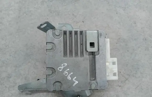 Toyota Yaris Power steering control unit/module 896500D110