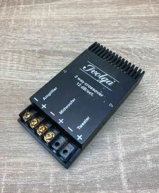 Mitsubishi Carisma Sound amplifier Ivolga 2WayCrossover