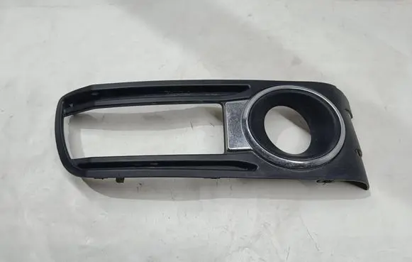 Citroen C6 Front fog light trim/grill 9647032477 1859937030