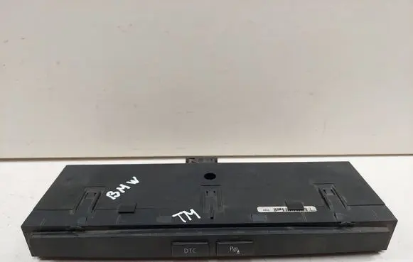 BMW 5 E60 E61 Parking (PDC) sensor switch 9134025 13580860 865965