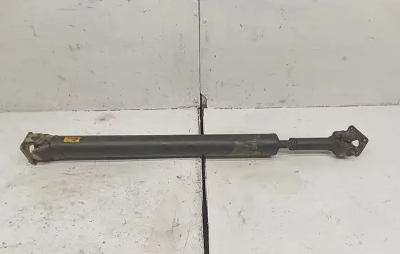 KIA Sorento Rear driveshaft/prop shaft 