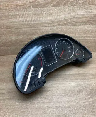Audi A4 S4 B7 8E 8H Speedometer (instrument cluster) 8E0920951L 0263626410 MPH