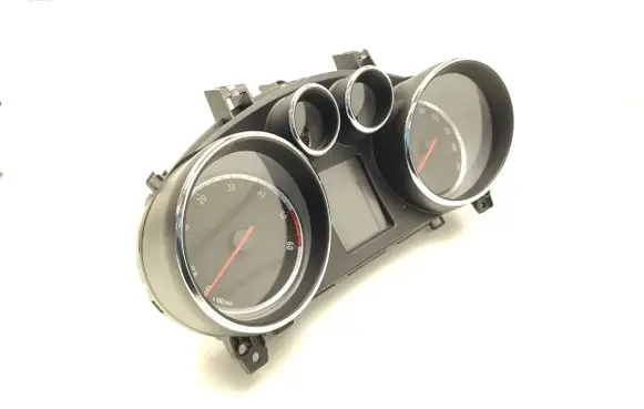 Opel Mokka Speedometer (instrument cluster)