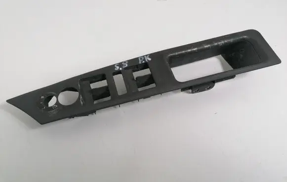 Audi A8 S8 D2 4D Front door exterior handle 4D1959521