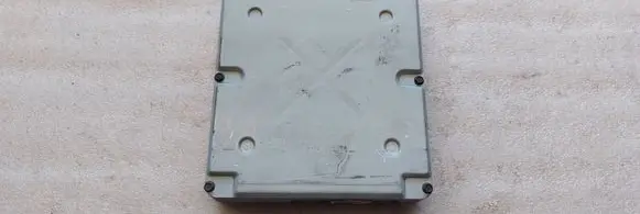 Ford Mondeo Mk III Engine control unit/module 1S7F12A650LE