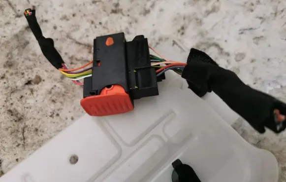 Opel Combo E Sensor 98498001X