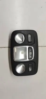 Peugeot 5008 II Rear seat light 96781444