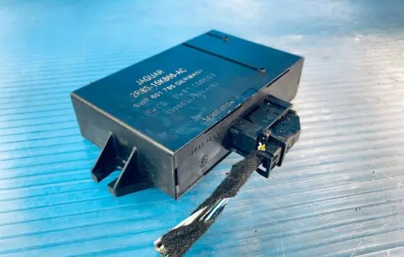 Jaguar S-Type Parking PDC control unit/module 2R8315K866AC