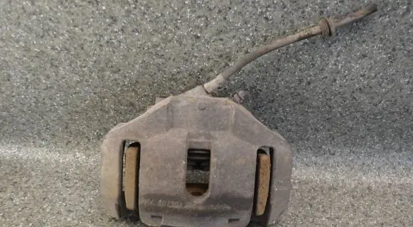 BMW 7 E65 E66 Front brake caliper 6030348