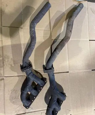 BMW 5 E39 Exhaust manifold 1740730 1740731