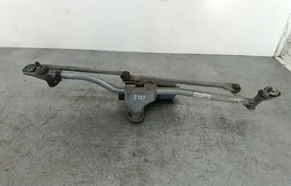 Audi A4 S4 B6 8E 8H Front wiper linkage 