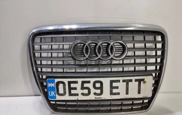 Audi A6 S6 C6 4F Front bumper upper radiator grill 4F0853651AQ