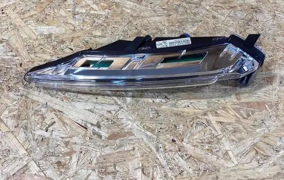 Porsche Macan (95B) Rear bumper light 95b953049d