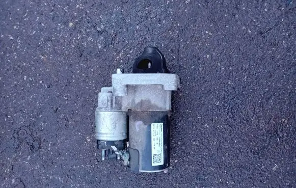 Citroen C4 Cactus Starter motor 9674077280 ESM18E8 14E71416