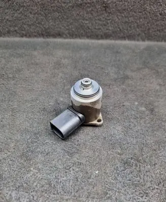 Audi Q7 4L Hydraulic servotronic pressure valve 4F0998317A 8E2998317