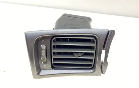 Subaru Impreza III Dashboard side air vent grill/cover trim 66110FG010 66110FG