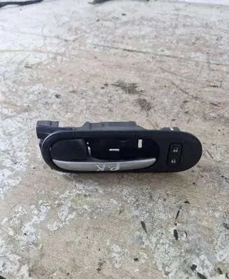 Mazda CX-7 Front door interior handle 