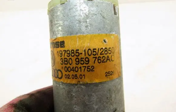 Volkswagen PASSAT B5.5 Seat adjustment motor 3b0959762ac