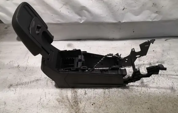 Ford C-MAX II Center console 1759788 1822519 F1DT15K857