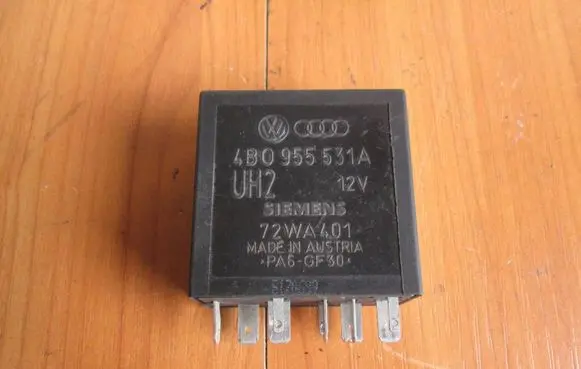 Volkswagen Golf IV Other relay 4B0955531A 72WA401 8170699