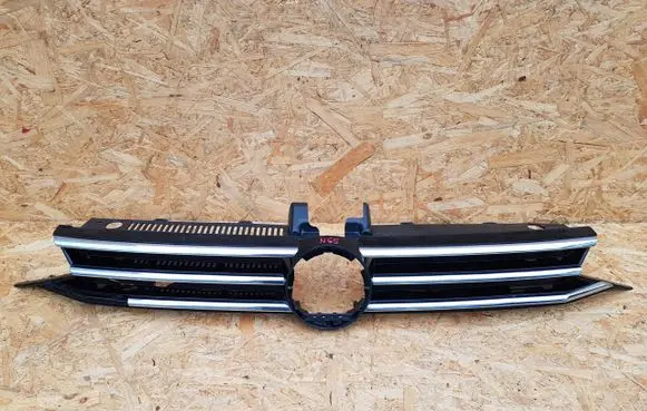 Volkswagen Touran III Front bumper lower grill 5TA853653B