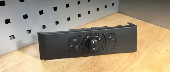 BMW 5 E60 E61 Light switch 6953735 33290403 6925252