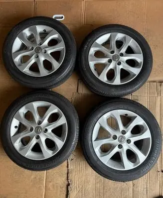 Mazda 2 R15 alloy rim 