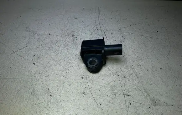 Volkswagen Golf VII Airbag deployment crash/impact sensor 5Q0959651