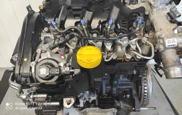 Renault Clio V Fuel injector 0445110800 H8201636333