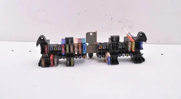 Mercedes-Benz Vito Viano W639 Fuse box set A6395400018 A6395400050