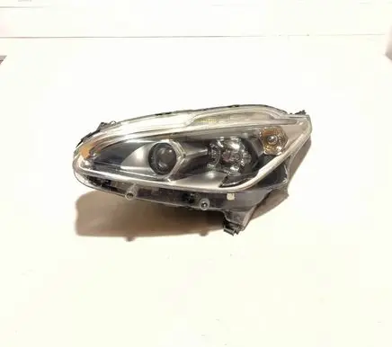 Peugeot 208 Headlight/headlamp 9810805780