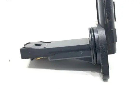 Mazda 3 II Mass air flow meter E5T62271