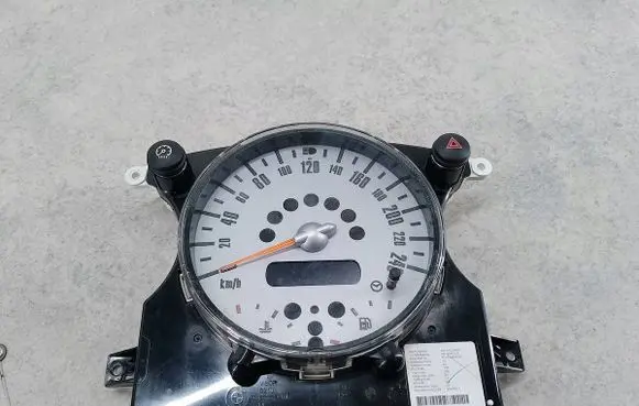 Mini One - Cooper R50 - 53 Speedometer (instrument cluster) 912699067379411