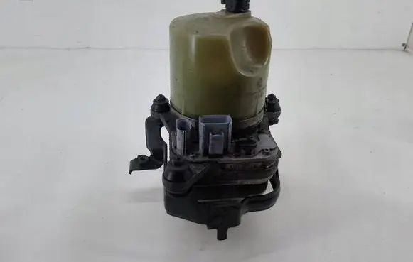 Volvo V50 Power steering pump 4N513K514BD
