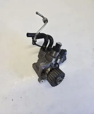 Audi A6 C7 Fuel injection high pressure pump 04L130755D