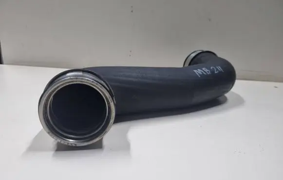 Mercedes-Benz E W211 Intercooler hose/pipe