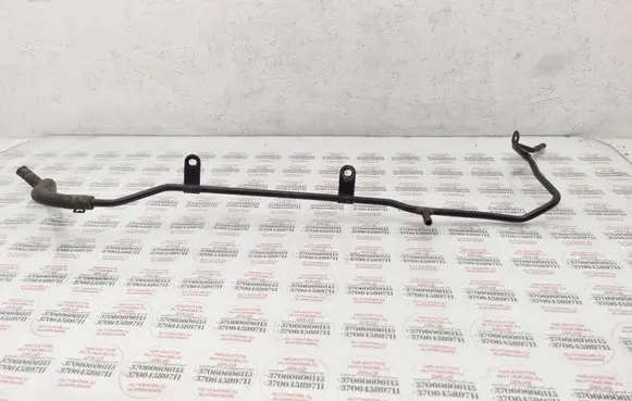 Volkswagen Jetta V Engine coolant pipe/hose 07K121065B 07K121065