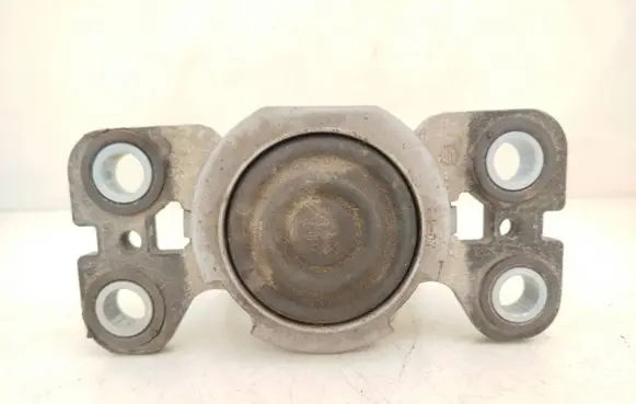 Volvo V70 Engine mount bracket 3131687502