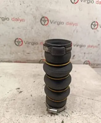 Peugeot 5008 Intercooler hose/pipe